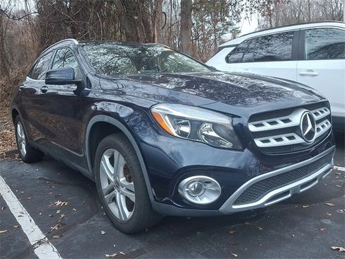Used 2019 Mercedes-Benz GLA 250 4MATIC image 3