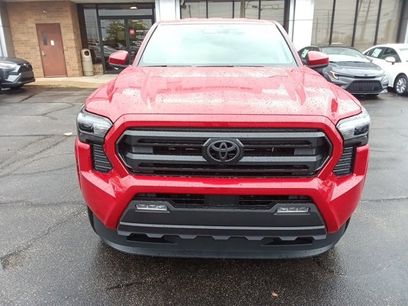New 2025 Toyota Tacoma SR5