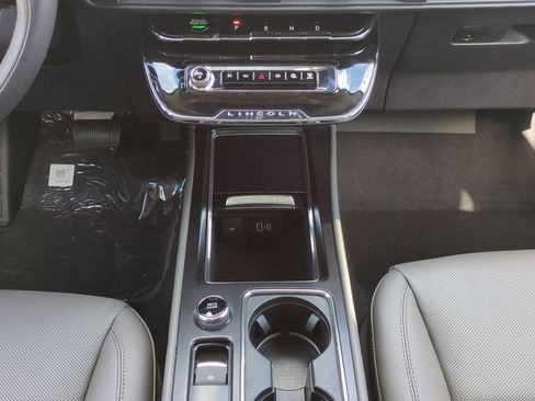 New 2026 Lincoln Corsair Grand Touring AWD/4WD image 19