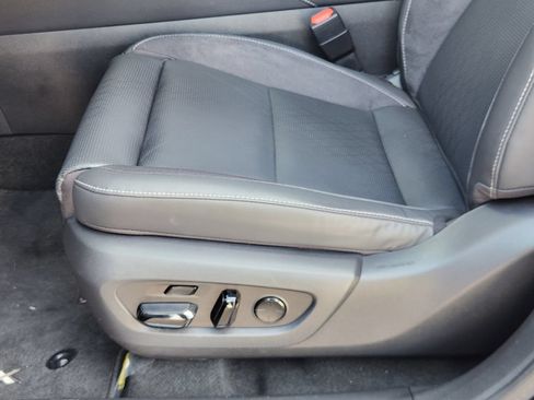 Certified 2024 Lexus RX 350 FWD w/ Convenience Package image 23
