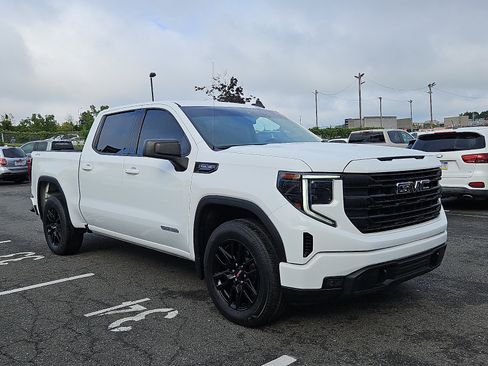Certified 2023 GMC Sierra 1500 Elevation w/ LPO, Elevation Black Package AWD/4WD image 1