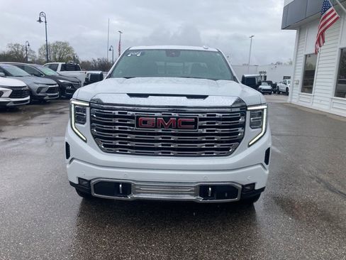 Certified 2024 GMC Sierra 1500 Denali w/ Denali Reserve Package image 2