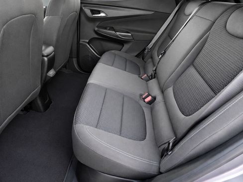 Used 2023 Chevrolet Bolt EUV LT FWD image 30