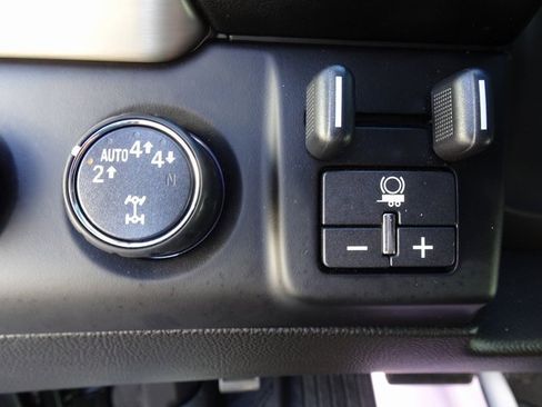 Used 2019 GMC Yukon Denali w/ Denali Ultimate Package image 34