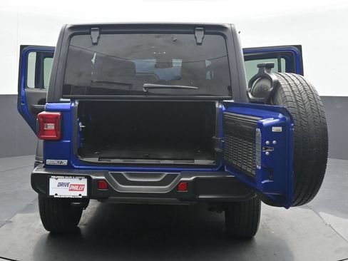 Used 2020 Jeep Wrangler Unlimited Sport AWD/4WD image 35