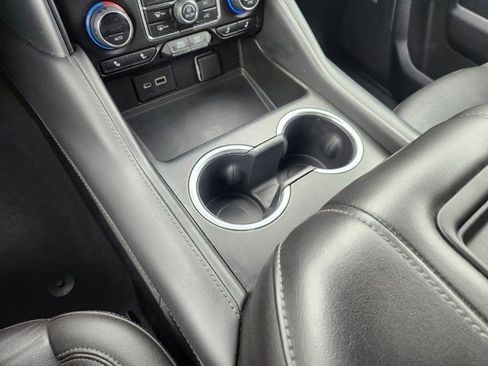 Used 2023 Chevrolet Tahoe LT w/ Luxury Package image 23