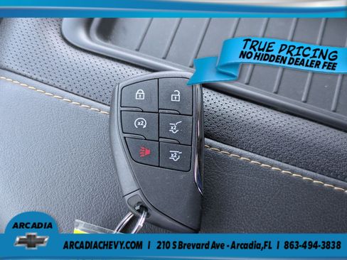 Used 2024 GMC Yukon XL AT4 w/ Max Trailering Package AWD/4WD image 30