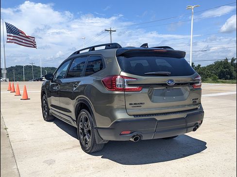 Used 2025 Subaru Ascent Onyx Edition AWD/4WD image 8