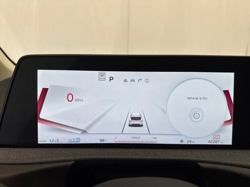 Used 2023 Kia EV6 Wind RWD image 25