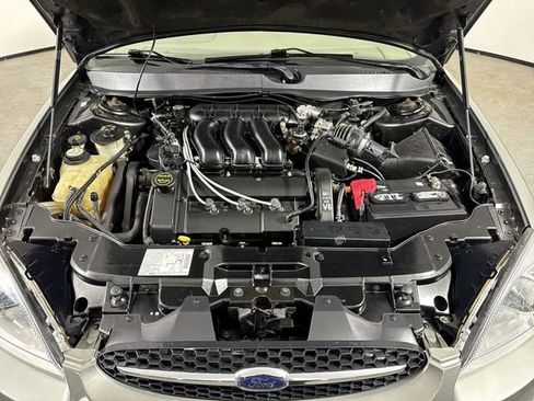 Used 2003 Ford Taurus SEL image 26