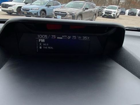 Used 2024 Subaru Forester Touring image 27