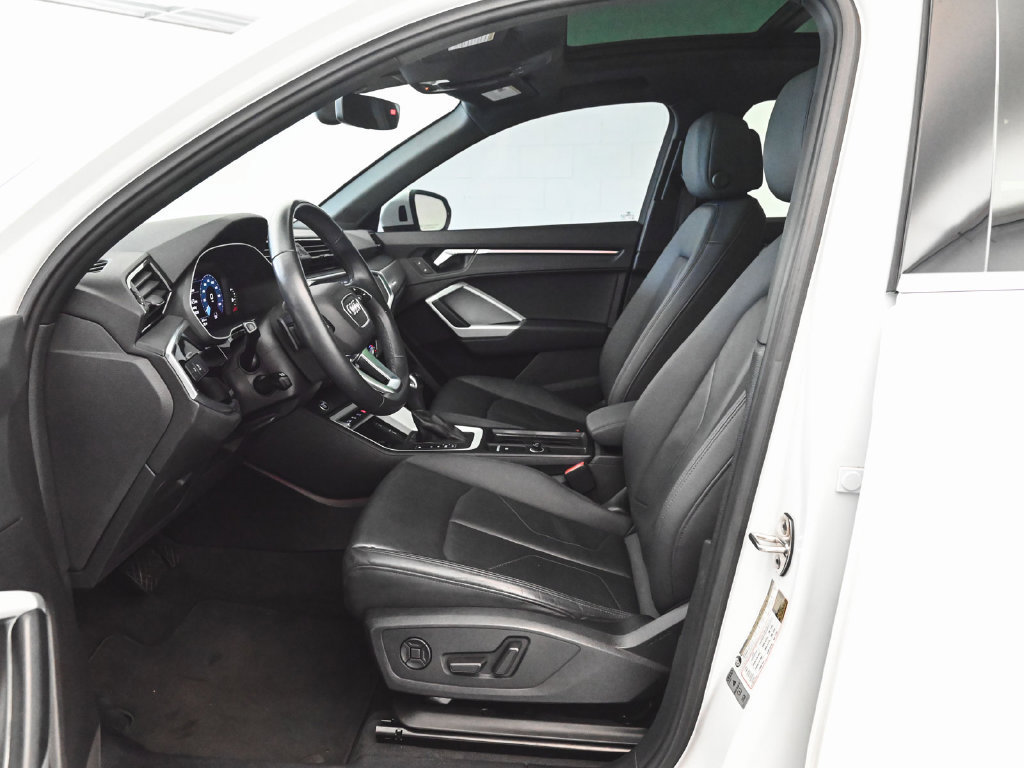 Used 2021 Audi Q3 2.0T Premium Plus w/ Premium Plus Package AWD/4WD image 28