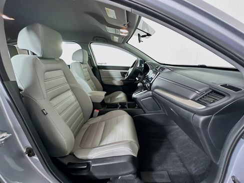 Used 2019 Honda CR-V LX image 28