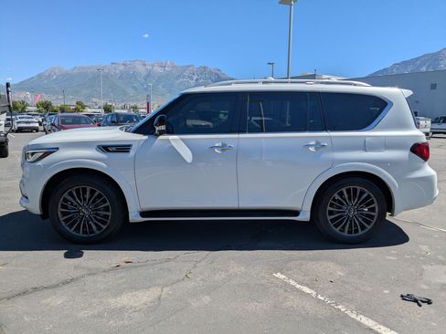 Used 2023 INFINITI QX80 Premium Select w/ Cargo Package AWD/4WD image 9