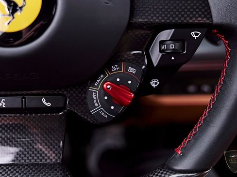 Used 2022 Ferrari F8 Tributo RWD image 61