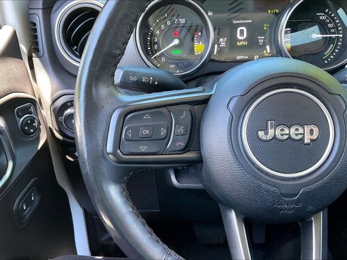 Used 2023 Jeep Wrangler Unlimited w/ Cold Weather Group AWD/4WD image 16