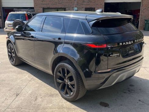 Used 2020 Land Rover Range Rover Evoque SE image 3