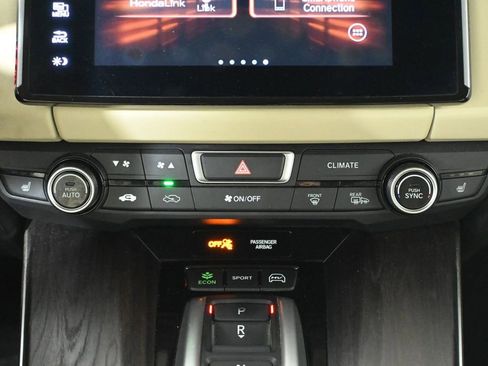Used 2018 Honda Clarity Plug-In Hybrid image 23