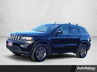 Used 2019 Jeep Grand Cherokee Laredo w/ 18" Wheel & 8.4" Radio Group