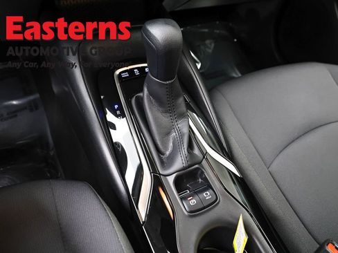 Used 2021 Toyota Corolla LE w/ Carpet Mat Package (TMS) image 13