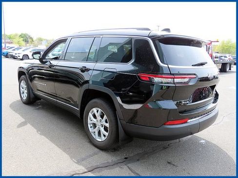 Used 2023 Jeep Grand Cherokee L Limited w/ Luxury Tech Group II AWD/4WD image 6