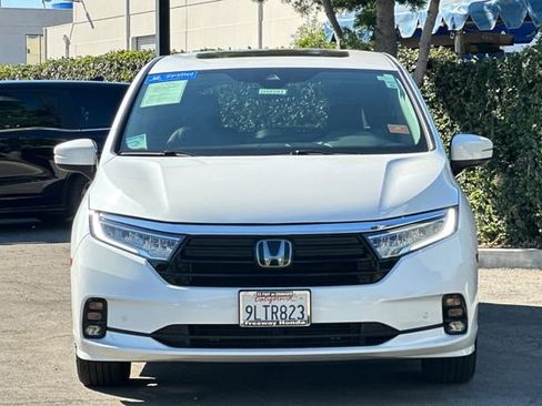 Certified 2024 Honda Odyssey Touring image 10
