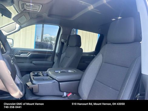 New 2026 Chevrolet Silverado 1500 RST w/ RST Select Package AWD/4WD image 9