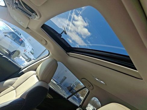 Used 2023 Subaru Outback Limited image 15