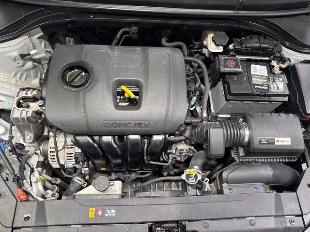 Used 2019 Hyundai Elantra SE FWD image 6