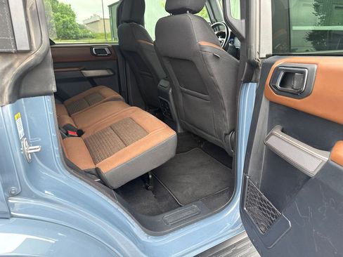 Used 2023 Ford Bronco Outer Banks AWD/4WD image 11