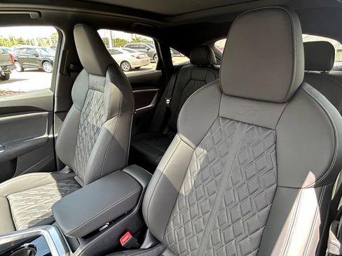 New 2026 Audi SQ5 Premium Plus AWD/4WD image 18