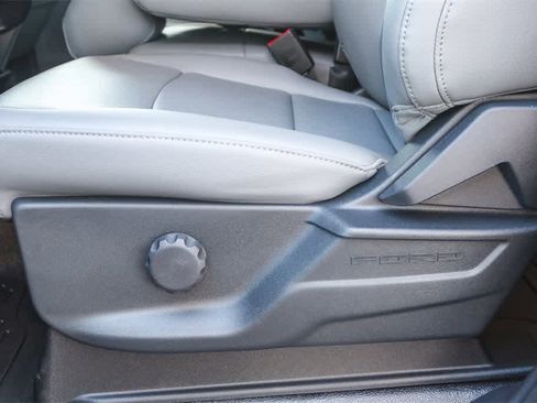 New 2026 Ford F450 XL w/ XL Chrome Package image 33