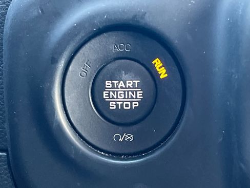 Used 2020 Jeep Wrangler Unlimited Sport AWD/4WD image 24