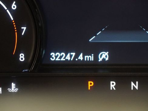 Used 2022 Lincoln Corsair AWD w/ Premium Package image 5