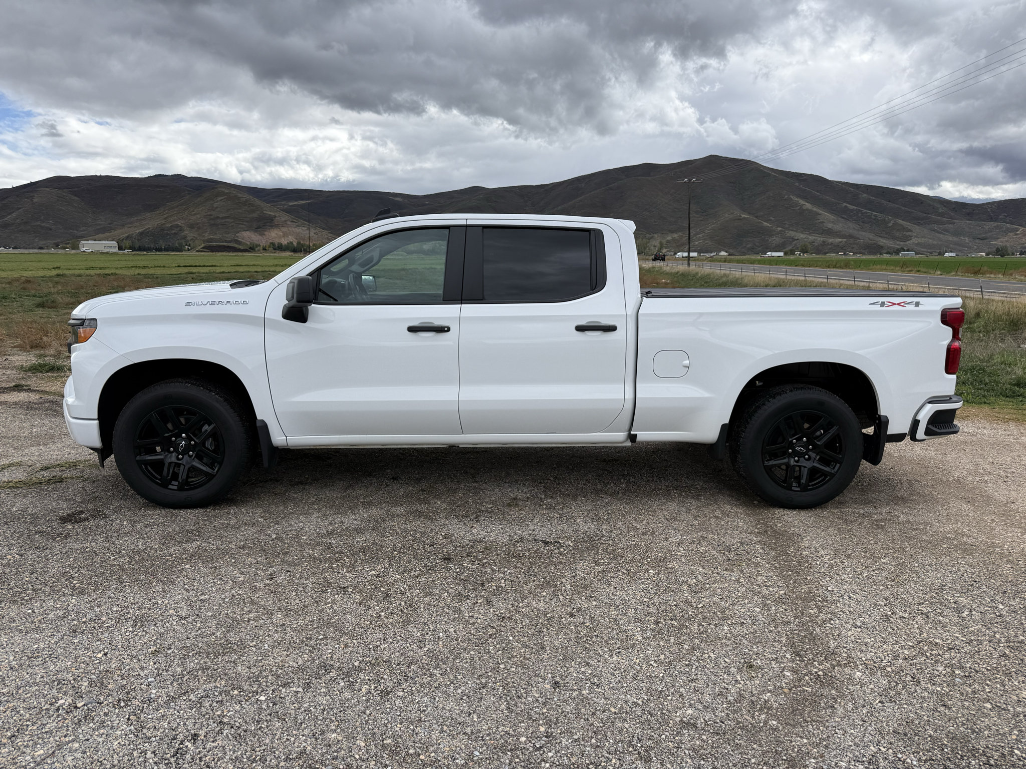Used 2024 Chevrolet Silverado 1500 Custom AWD/4WD image 4