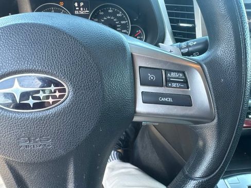 Used 2014 Subaru Outback 2.5i w/ Alloy Wheel Package AWD/4WD image 14