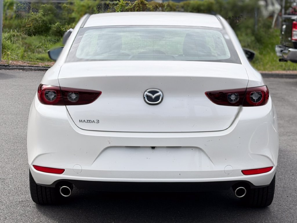 New 2026 MAZDA MAZDA3 2.5 S Sedan w/ Preferred Pkg FWD image 4