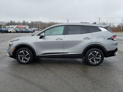 Used 2023 Kia Sportage LX AWD/4WD image 8