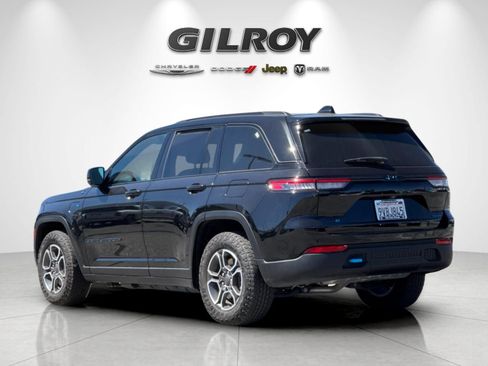 Used 2023 Jeep Grand Cherokee Trailhawk w/ Advanced Protech Group II AWD/4WD image 6