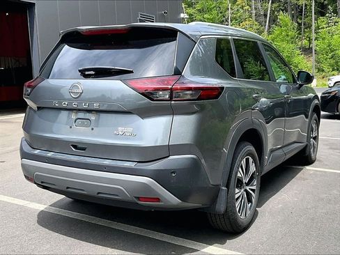 Used 2023 Nissan Rogue SV w/ SV Premium B Package AWD/4WD image 4