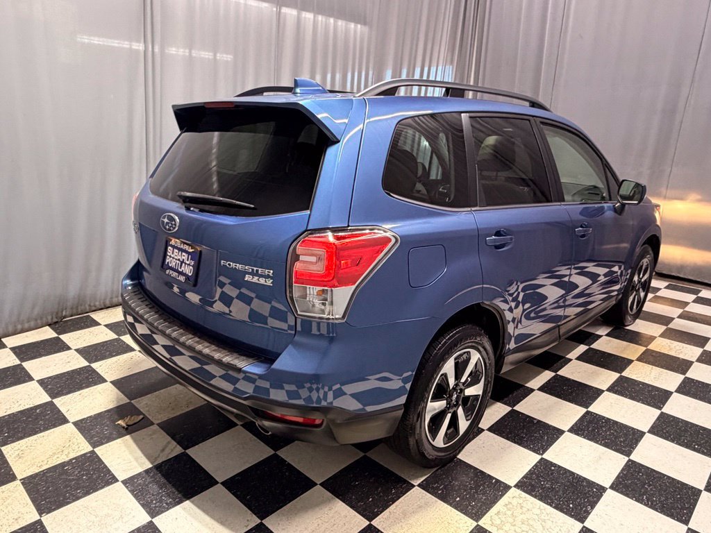 Used 2017 Subaru Forester 2.5i Limited w/ Popular Package #2 AWD/4WD image 4
