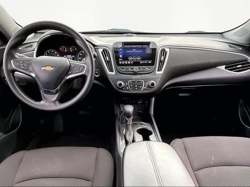 Used 2024 Chevrolet Malibu LT image 7