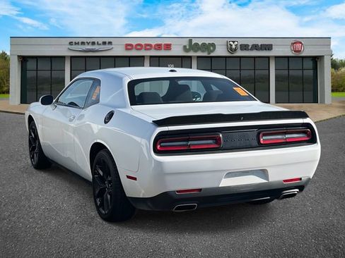 Used 2023 Dodge Challenger SXT w/ Blacktop Package image 5