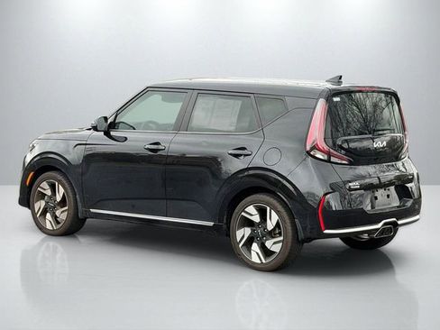Certified 2023 Kia Soul GT-Line image 3