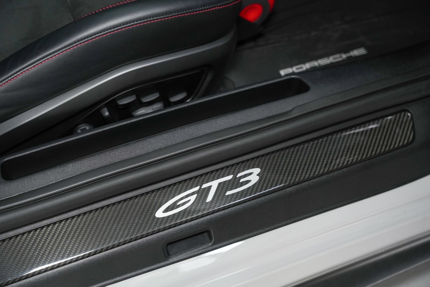 Used 2022 Porsche 911 GT3 RWD image 35