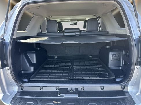 Used 2023 Toyota 4Runner SR5 Premium w/ Moonroof Package RWD image 6