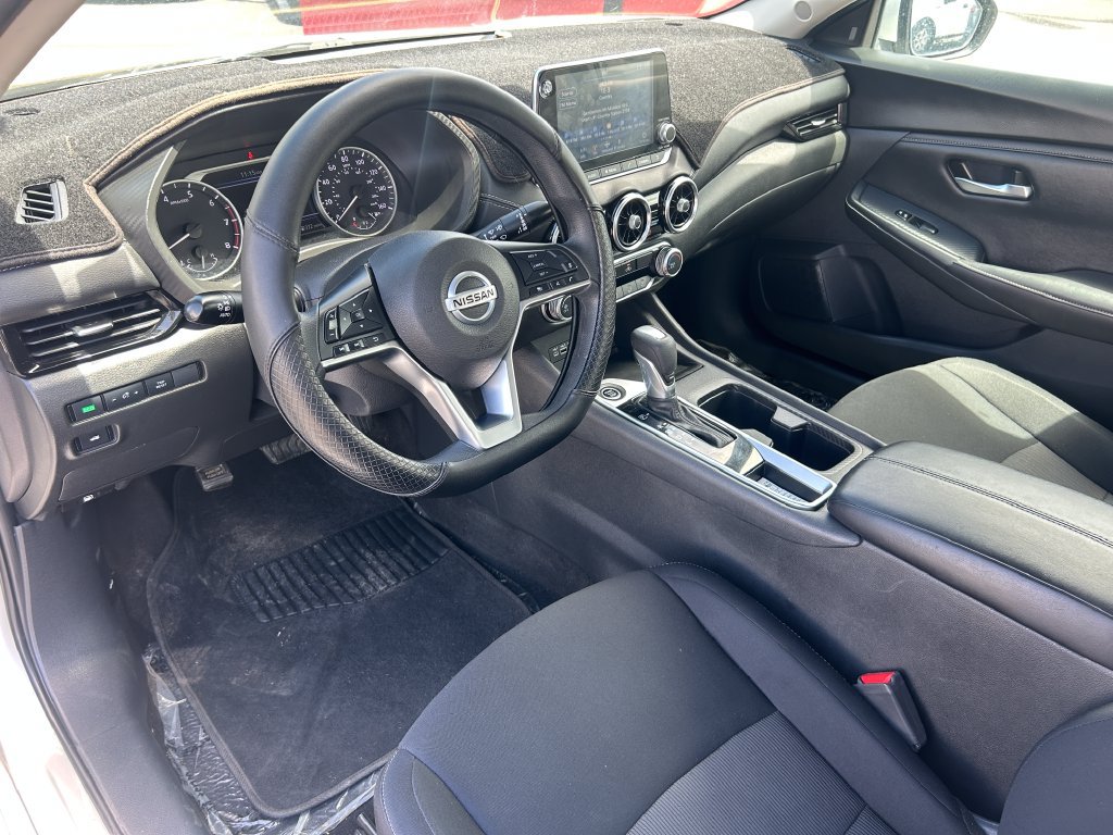 Used 2023 Nissan Sentra SV FWD image 25