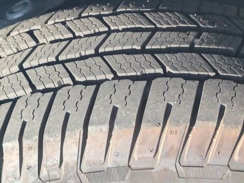 Used 2023 Chevrolet Silverado 1500 LT image 9