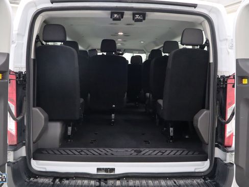 Used 2023 Ford Transit 350 XLT image 24