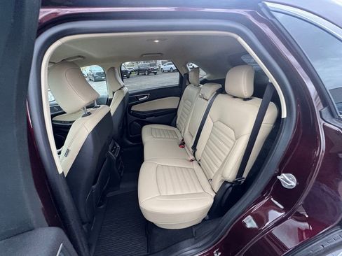 Used 2024 Ford Edge SEL w/ Convenience Package image 10